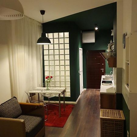 Studio Apartment "Savski Trg" Белград Экстерьер фото